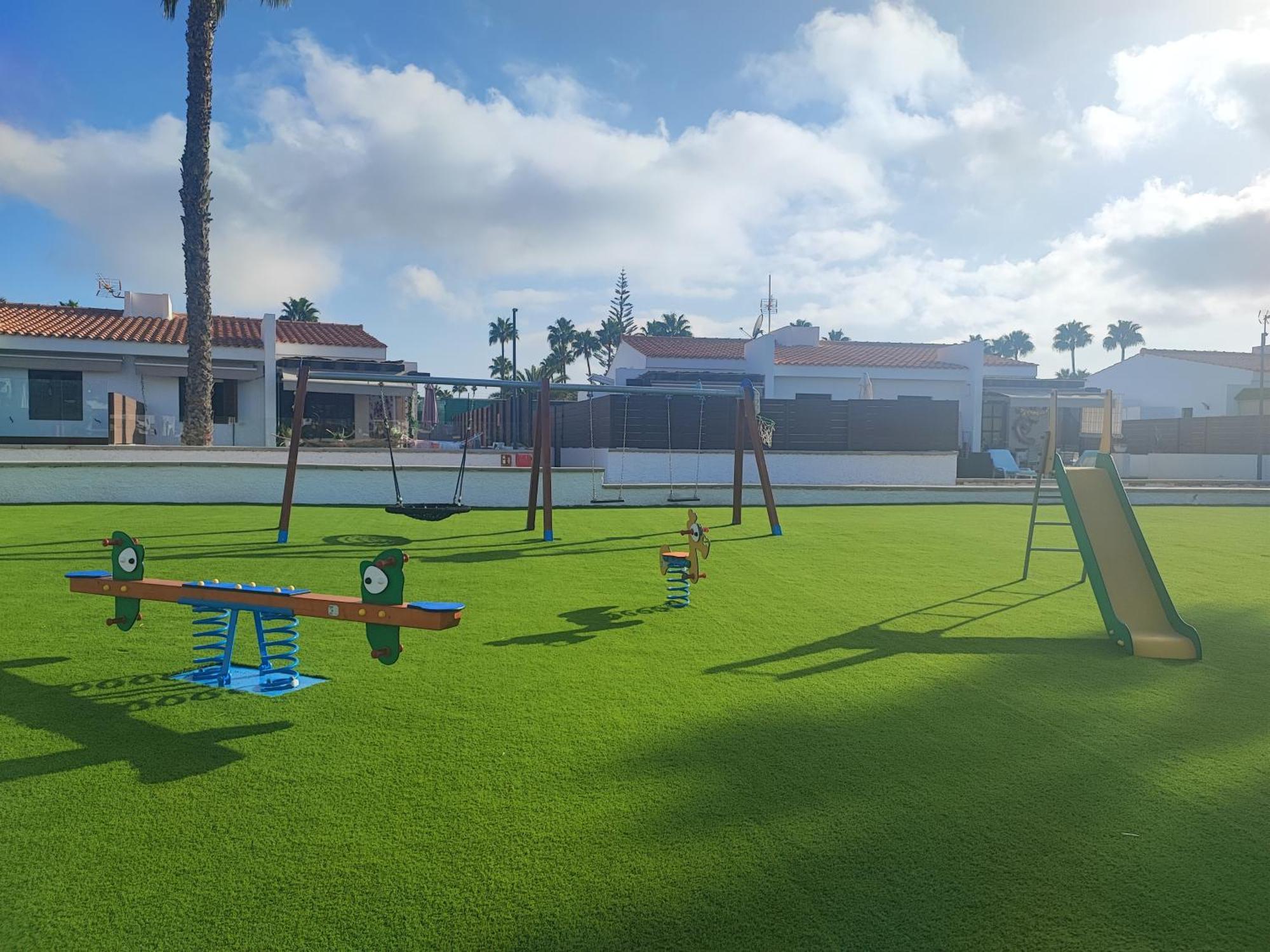 Bungalow Maspalomas Golf Con Jacuzzi, Piscina Y Jardin Сан-Бартоломе Екстер'єр фото