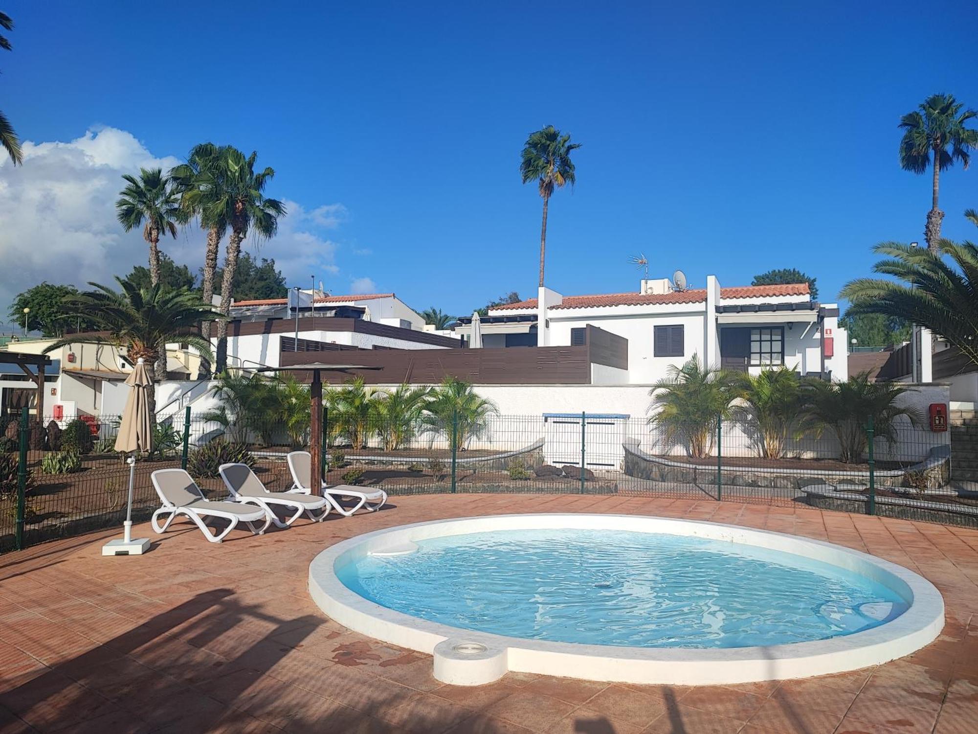 Bungalow Maspalomas Golf Con Jacuzzi, Piscina Y Jardin Сан-Бартоломе Екстер'єр фото